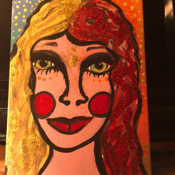 Lovely Lucy - Picture 1 of 1